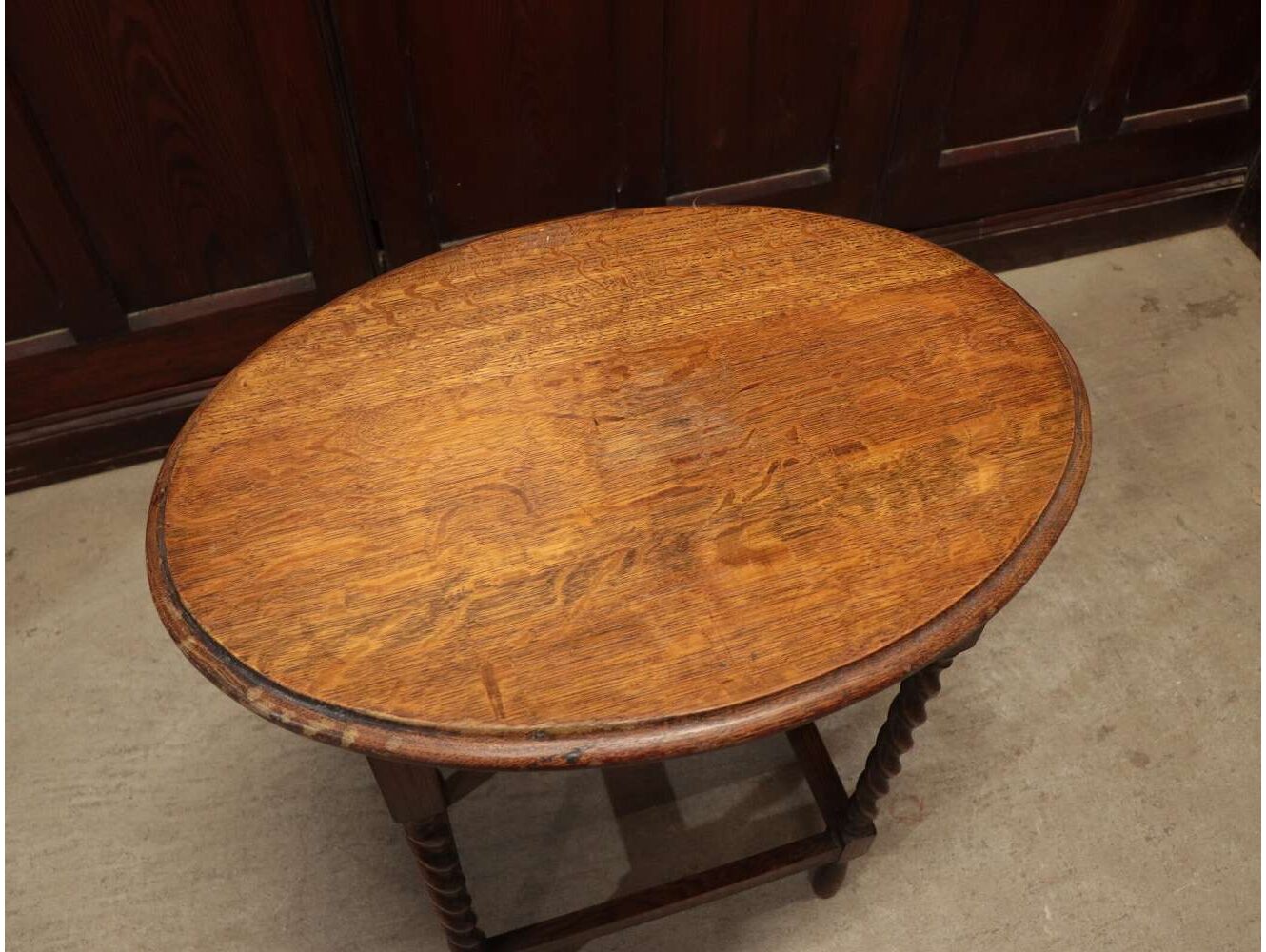 オケージョナルテーブル