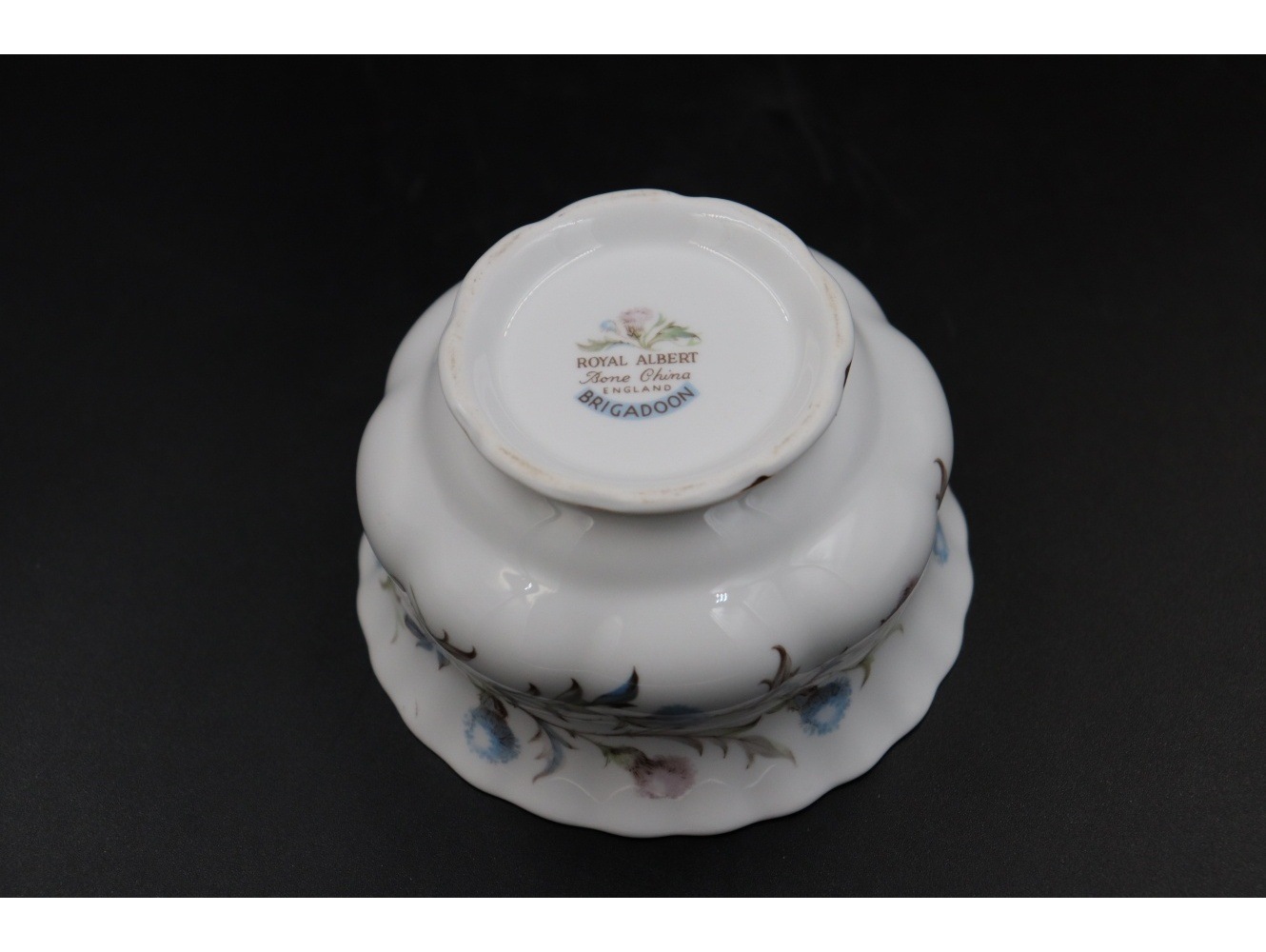 シュガーポット ROYAL ALBERT Brigadoon