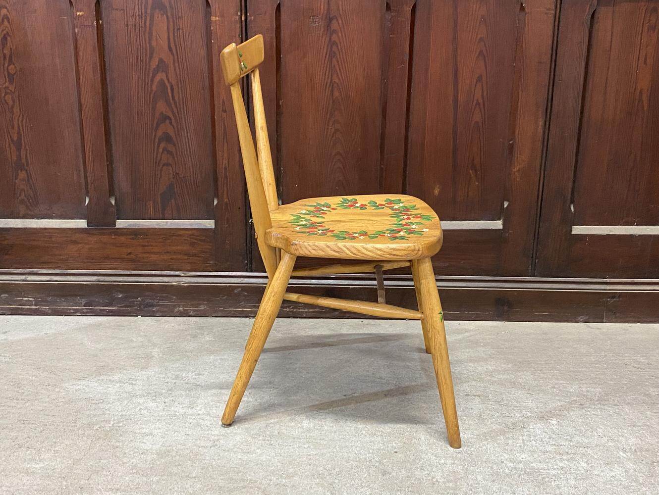 スタッキングチェア ERCOL