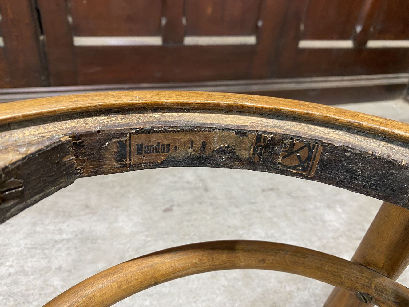 ベントウッドチェア