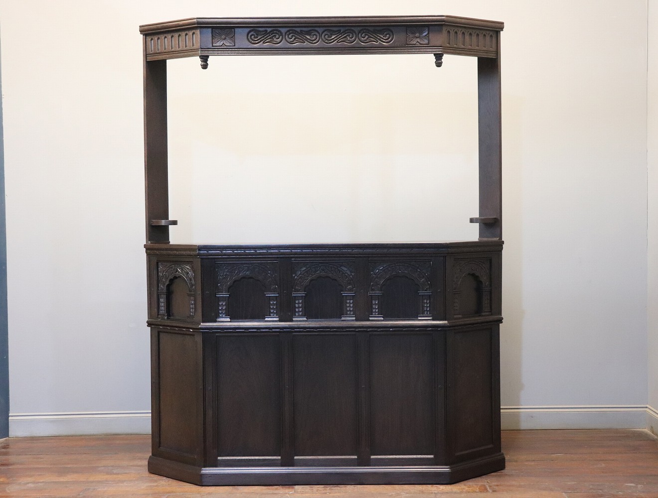 バーカウンター