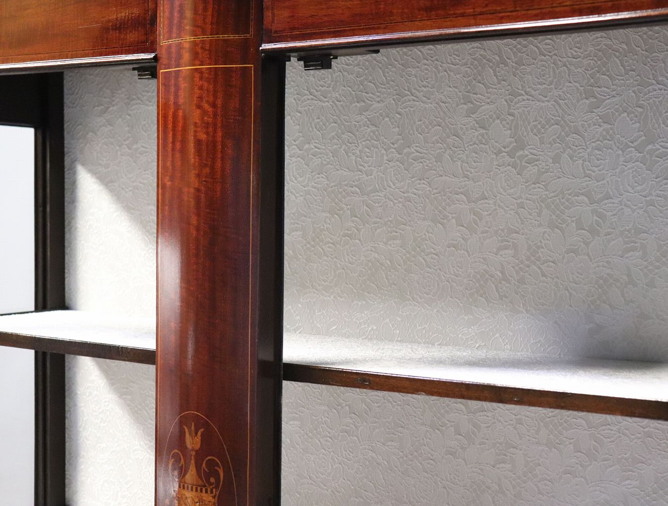 ディスプレイキャビネット