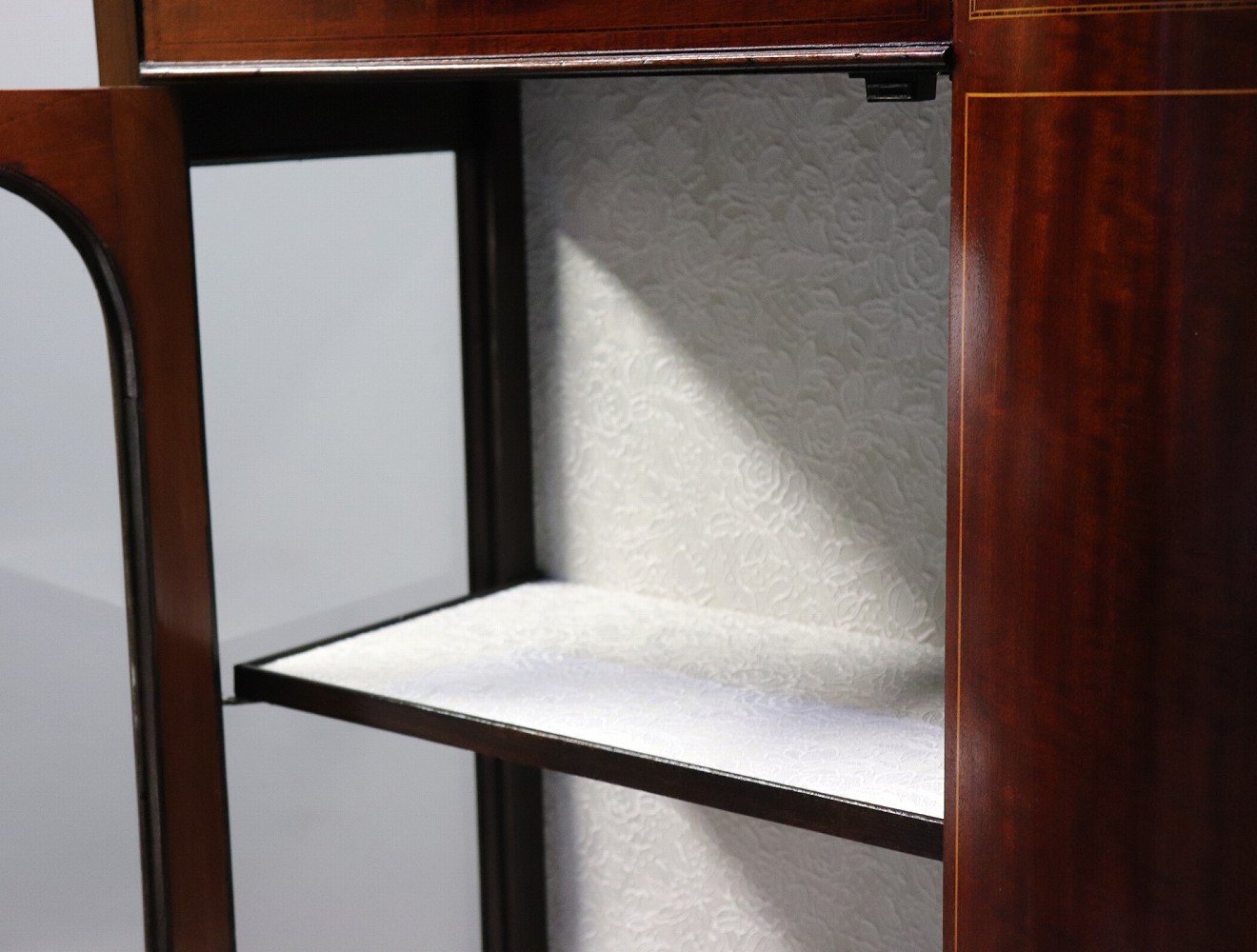 ディスプレイキャビネット | アンティーク家具,キャビネット