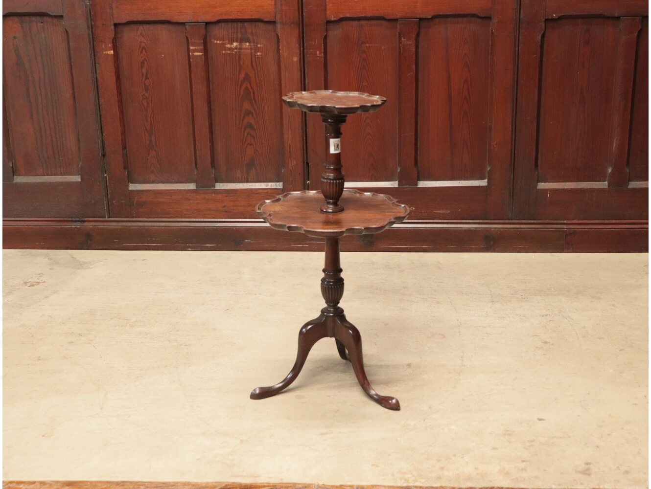 ダムウェイター