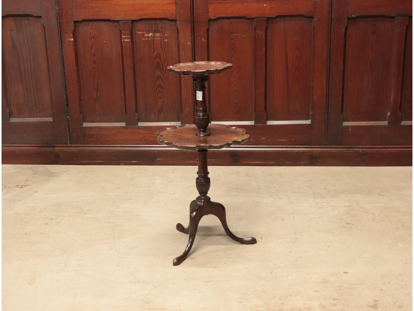 ダムウェイター