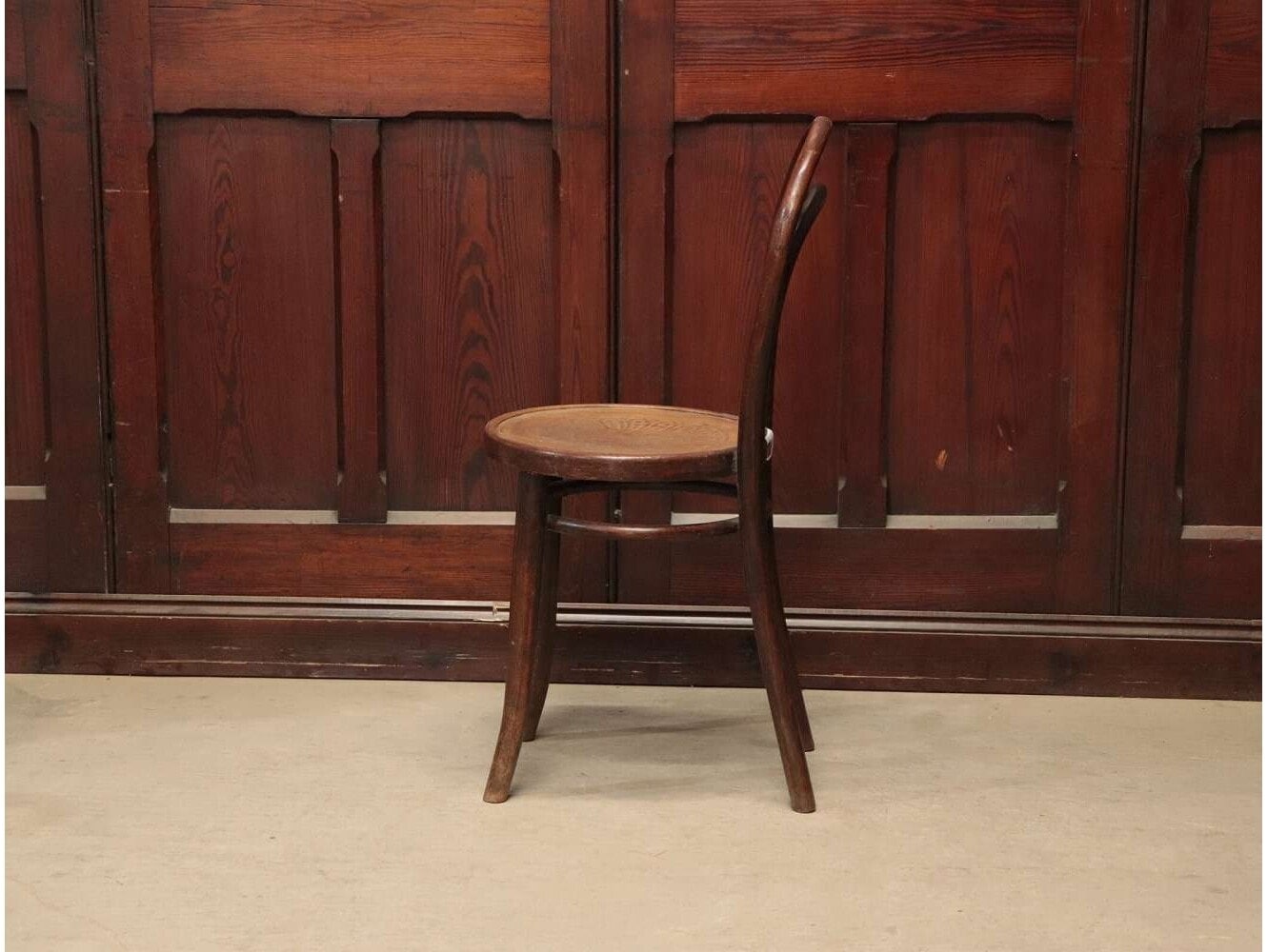 ベントウッドチェア