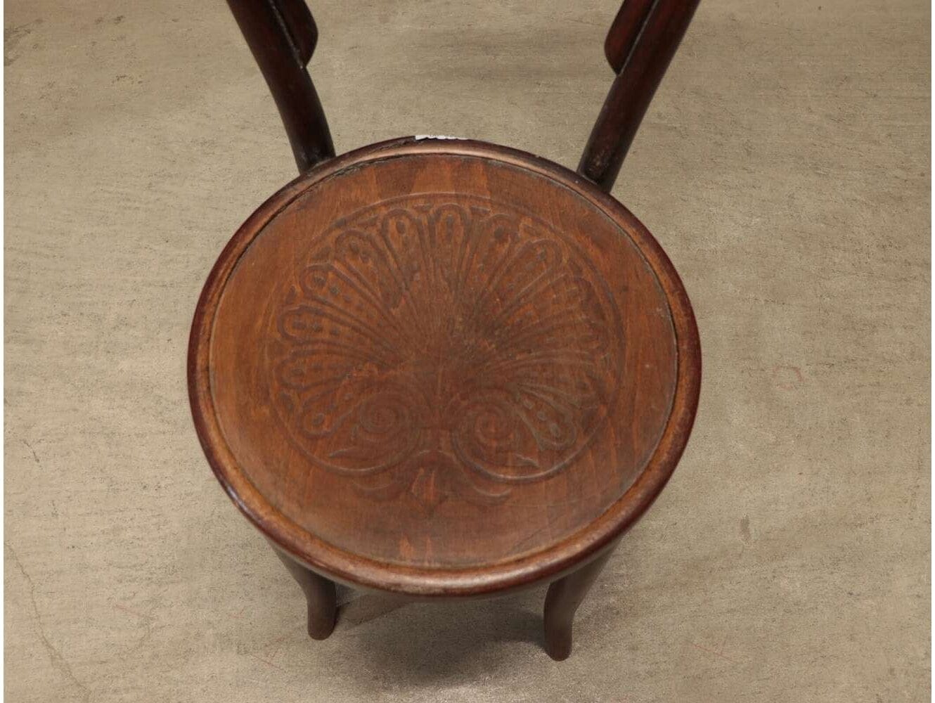 ベントウッドチェア