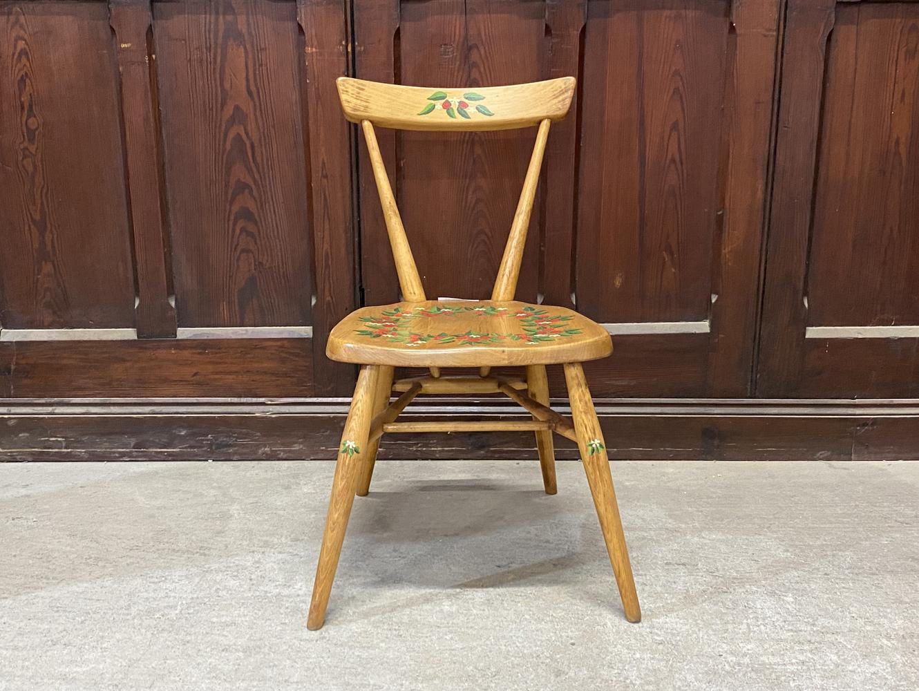 スタッキングチェア ERCOL