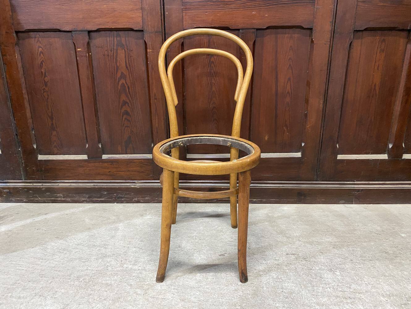 ベントウッドチェア