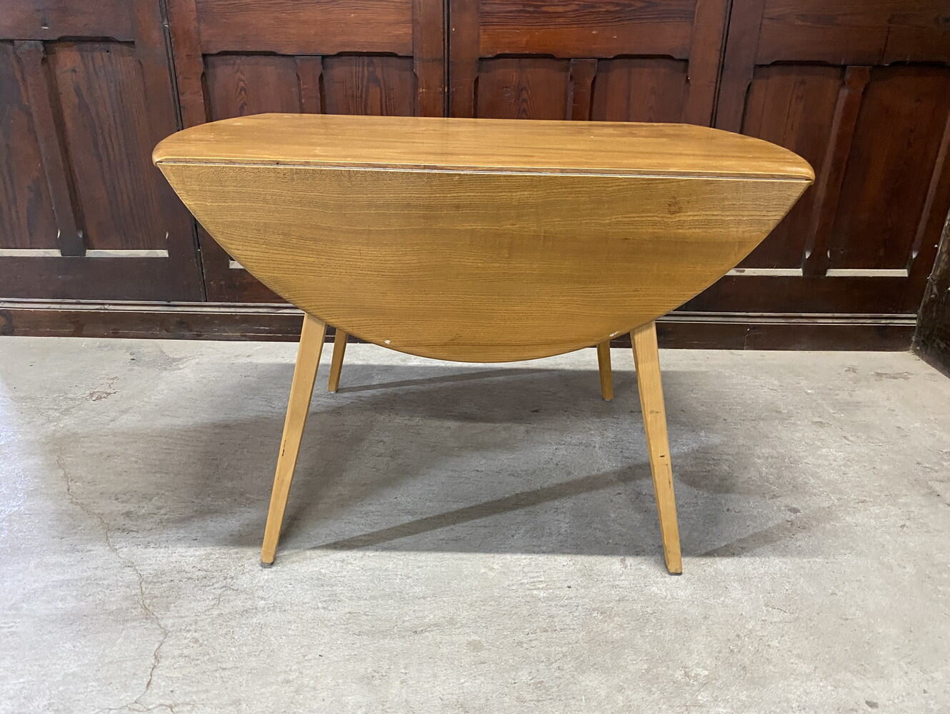 バタフライテーブル ERCOL