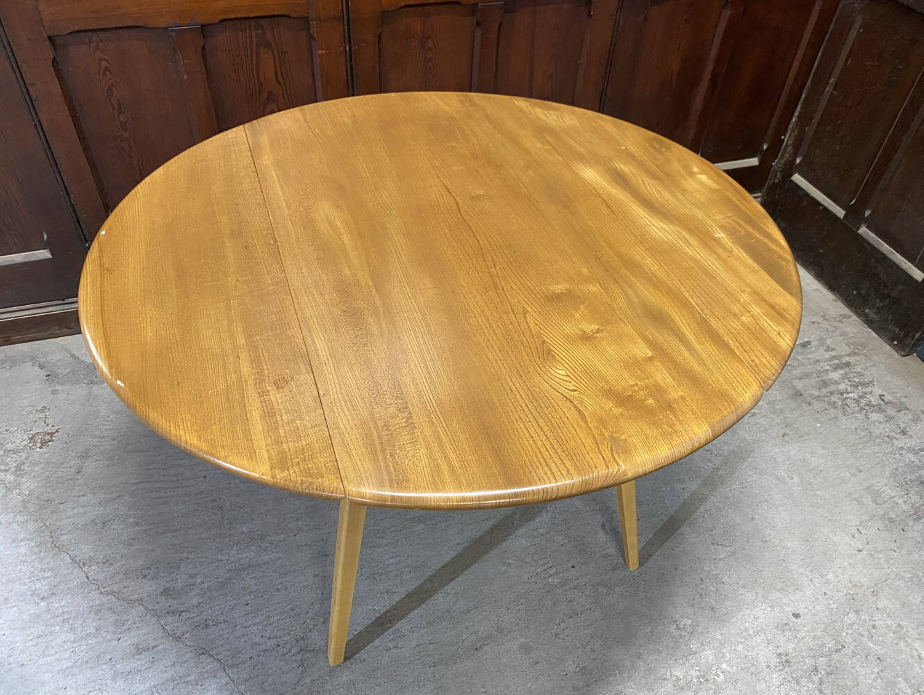 バタフライテーブル ERCOL