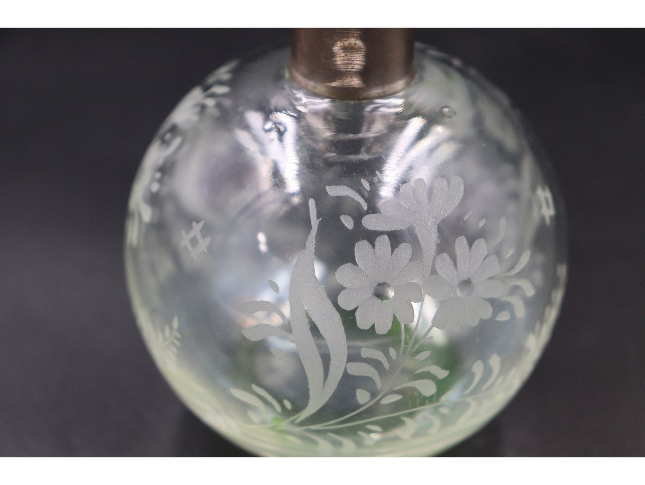 パフュームボトル