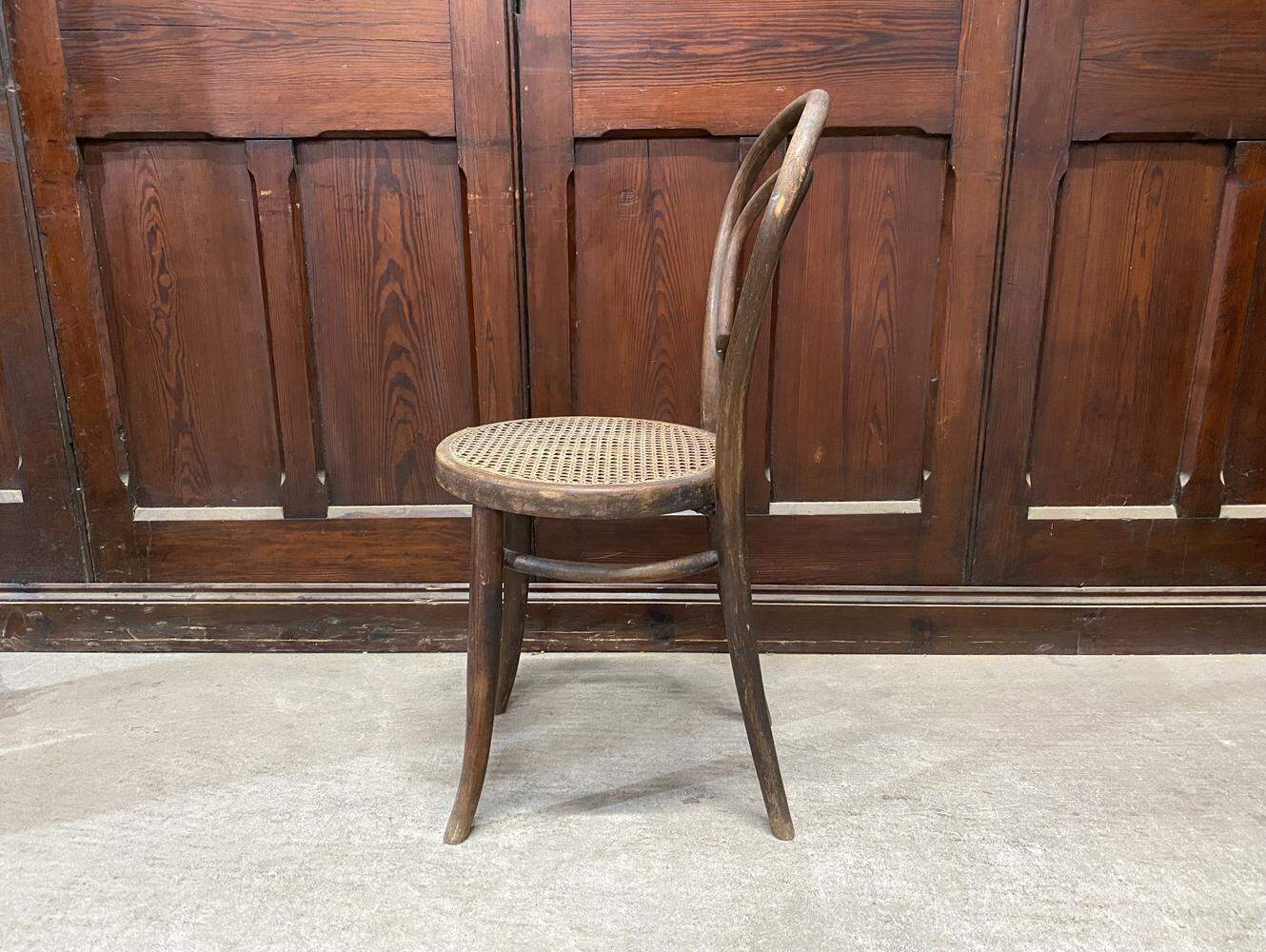 ベントウッドチェア