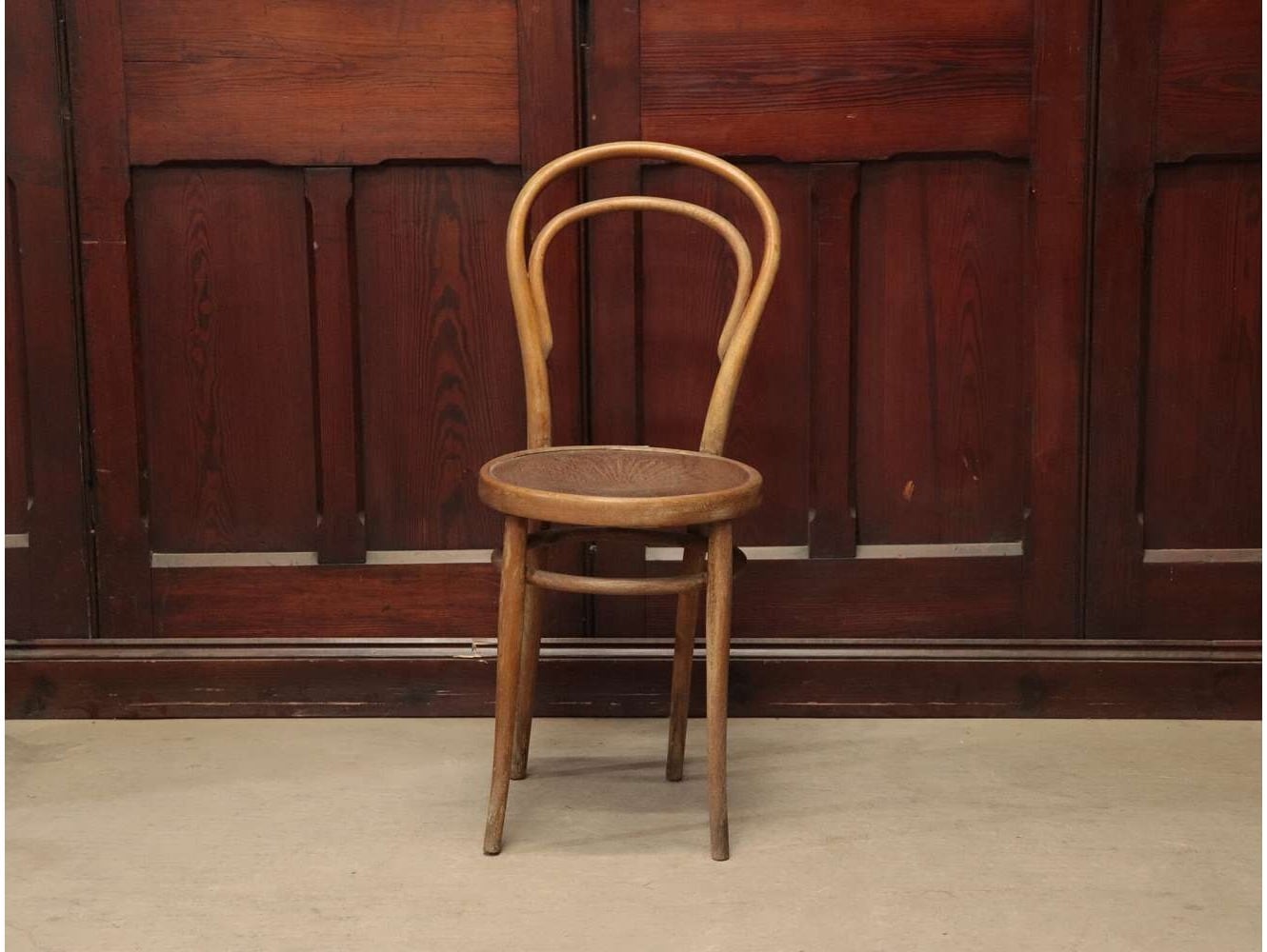 ベントウッドチェア