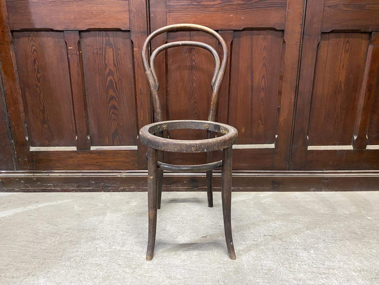 ベントウッドチェア