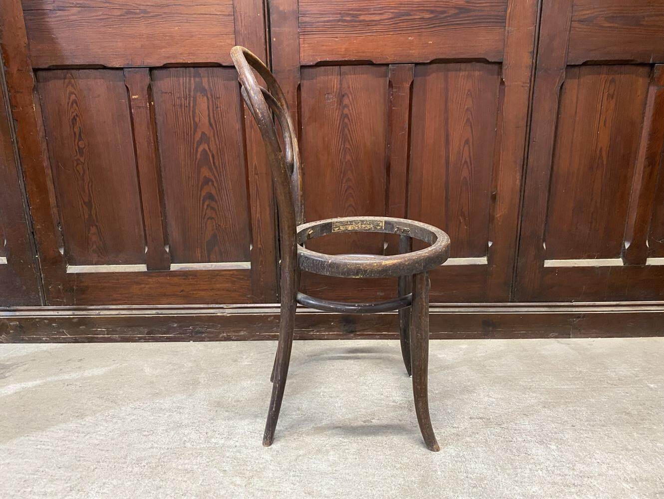 ベントウッドチェア