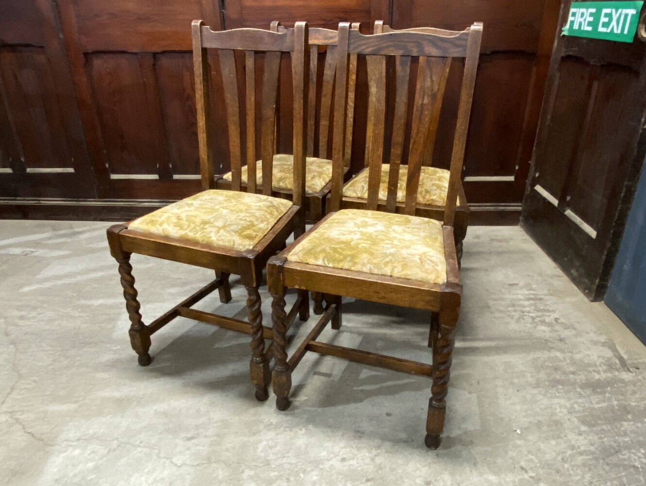 チェア4脚セット