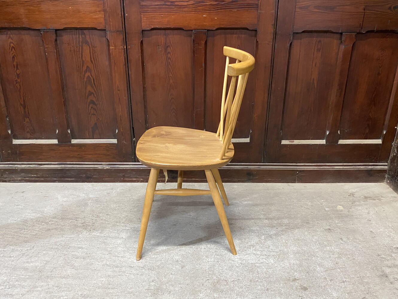 エックスバックチェア ERCOL