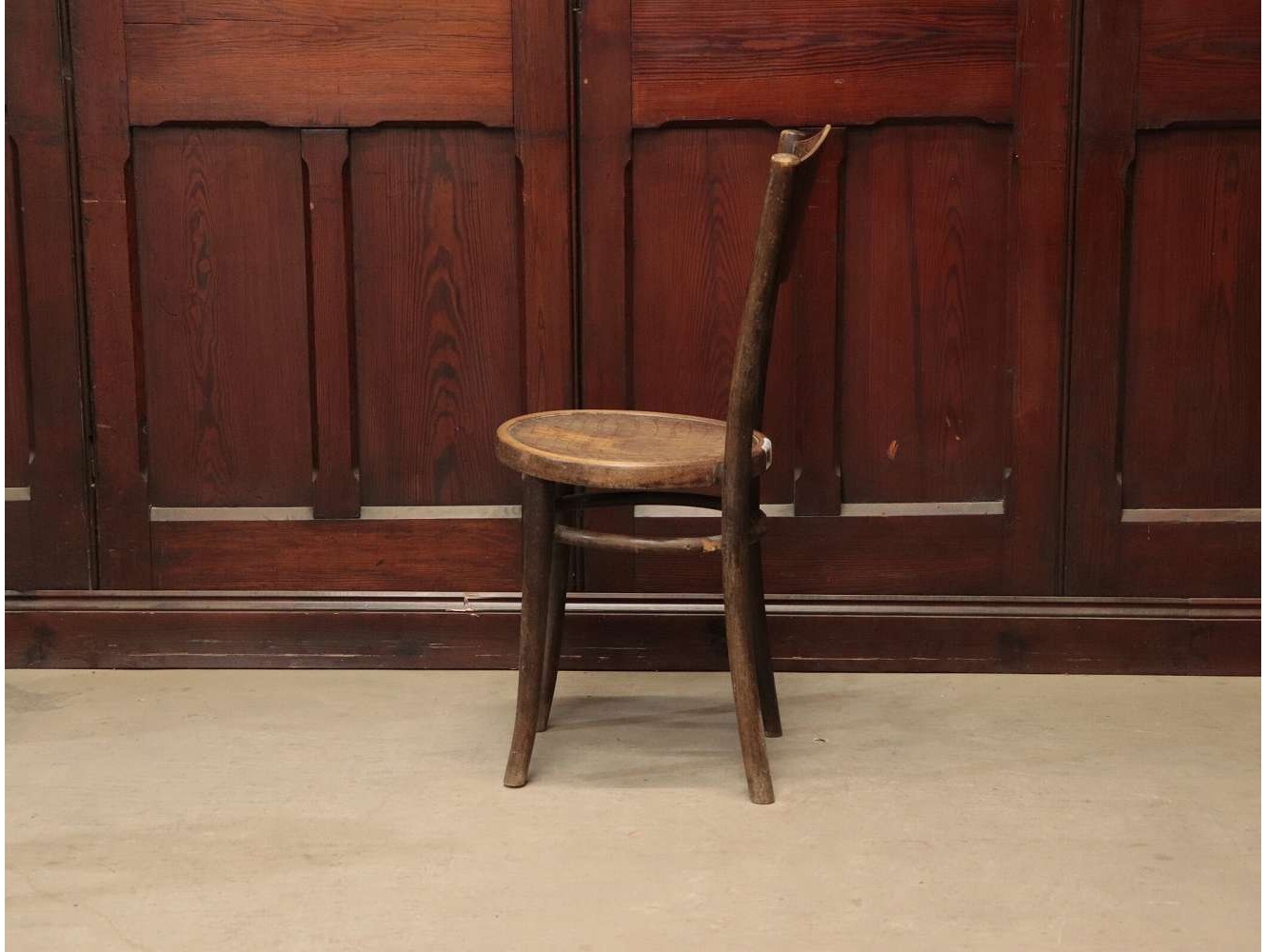 ベントウッドチェア THONET