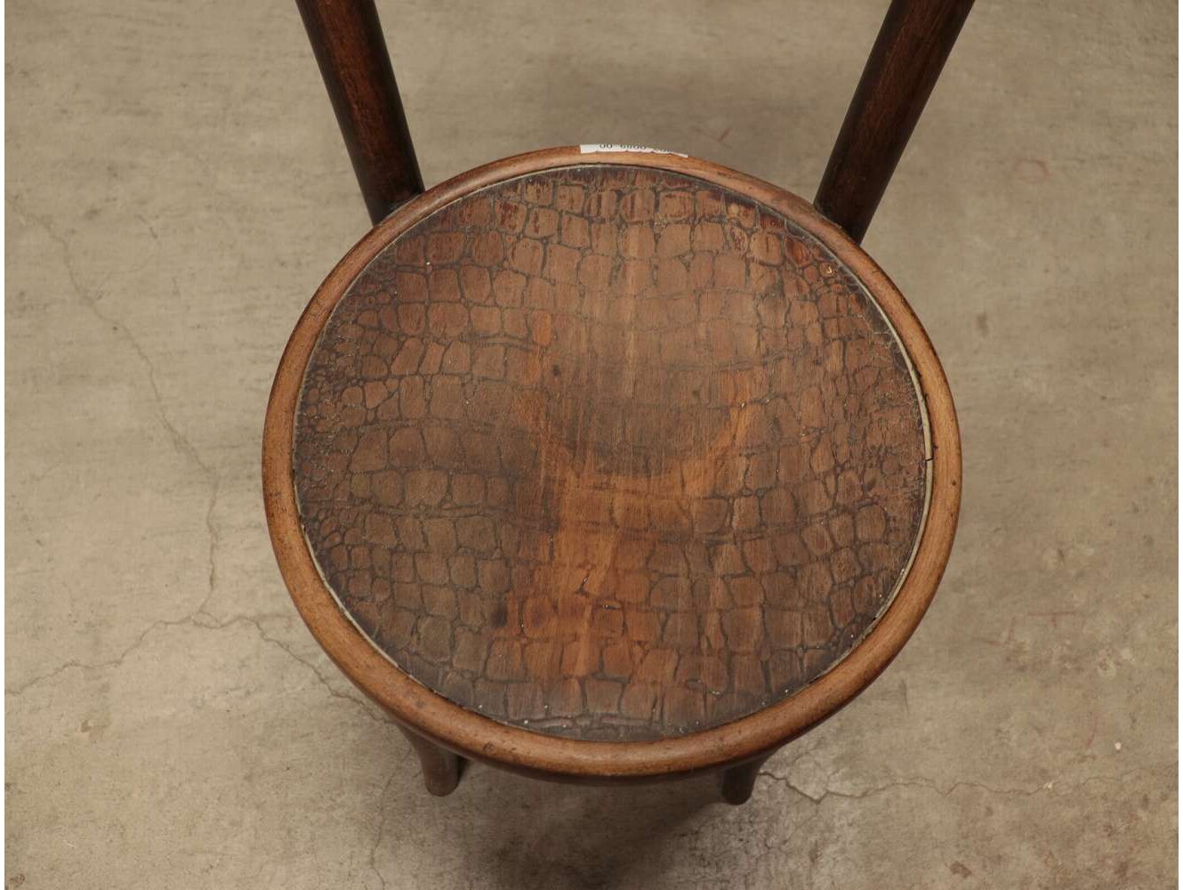 ベントウッドチェア THONET