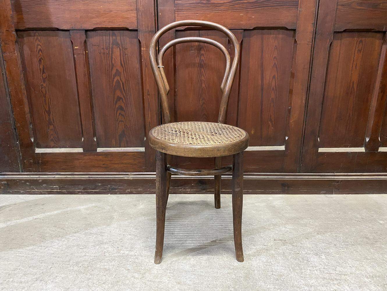 ベントウッドチェア