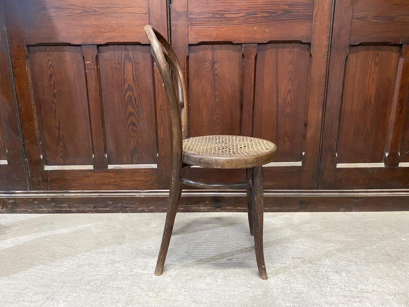 ベントウッドチェア