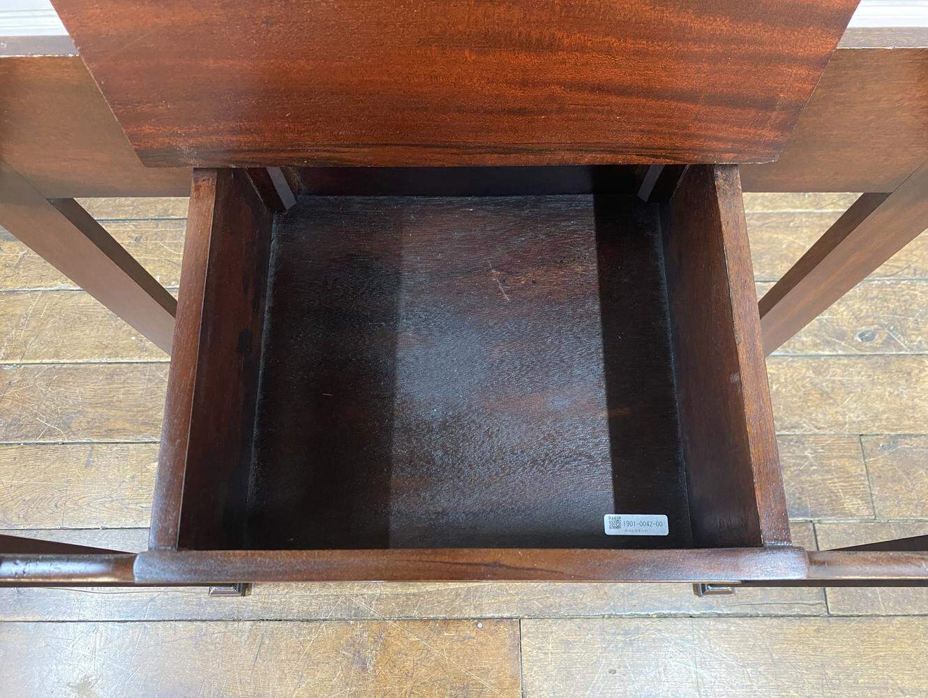 ホールスタンド