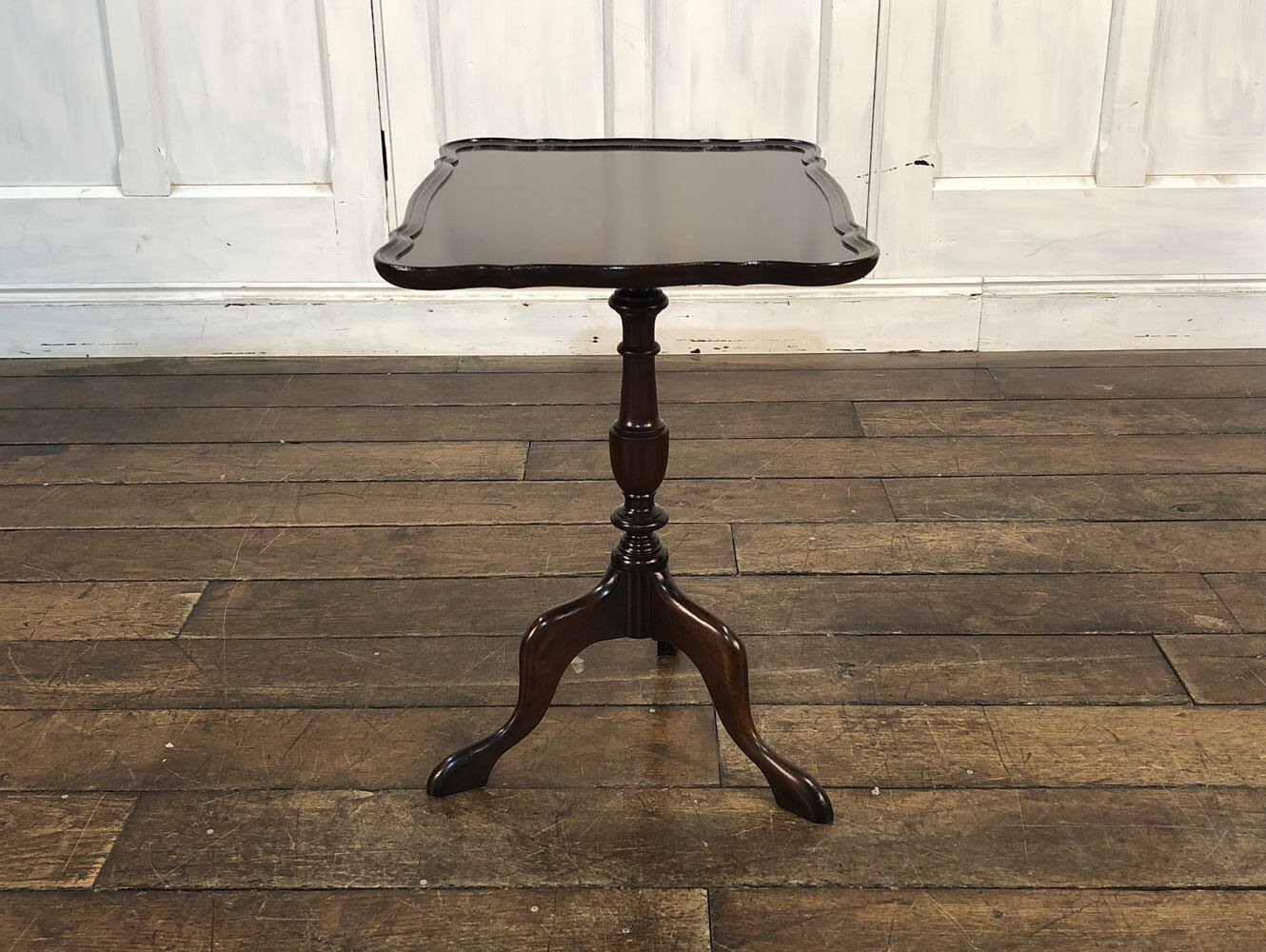 ワインテーブル