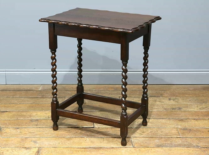 オケージョナルテーブル