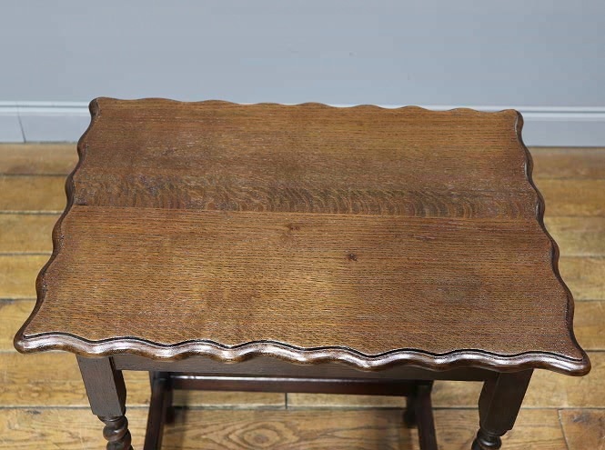 オケージョナルテーブル