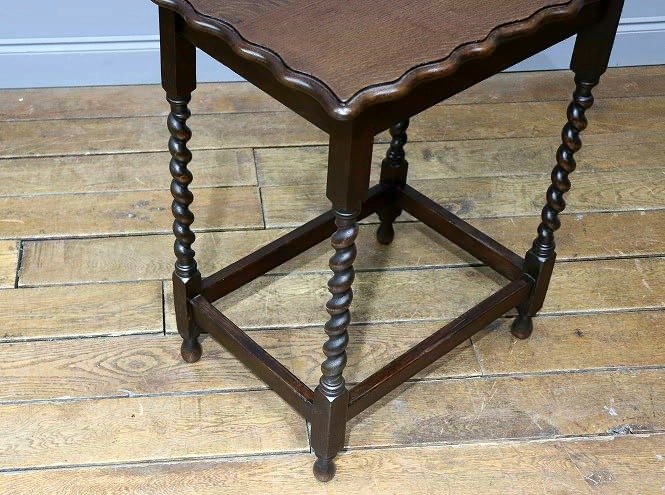 オケージョナルテーブル