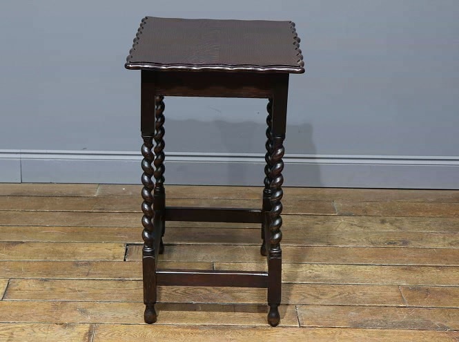 オケージョナルテーブル