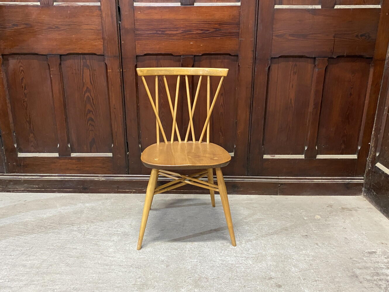 エックスバックチェア ERCOL