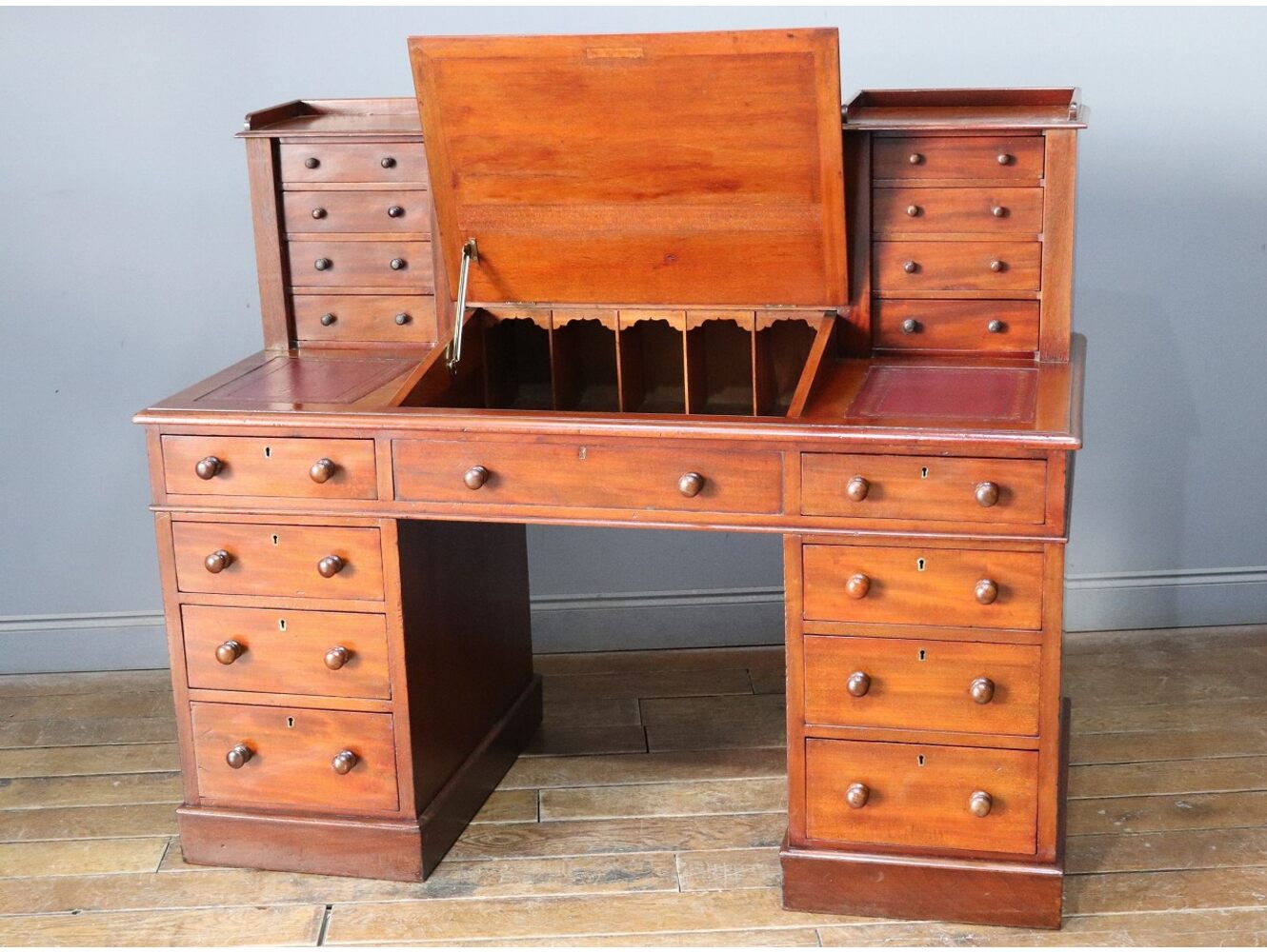 ペデスタルディケンズデスク