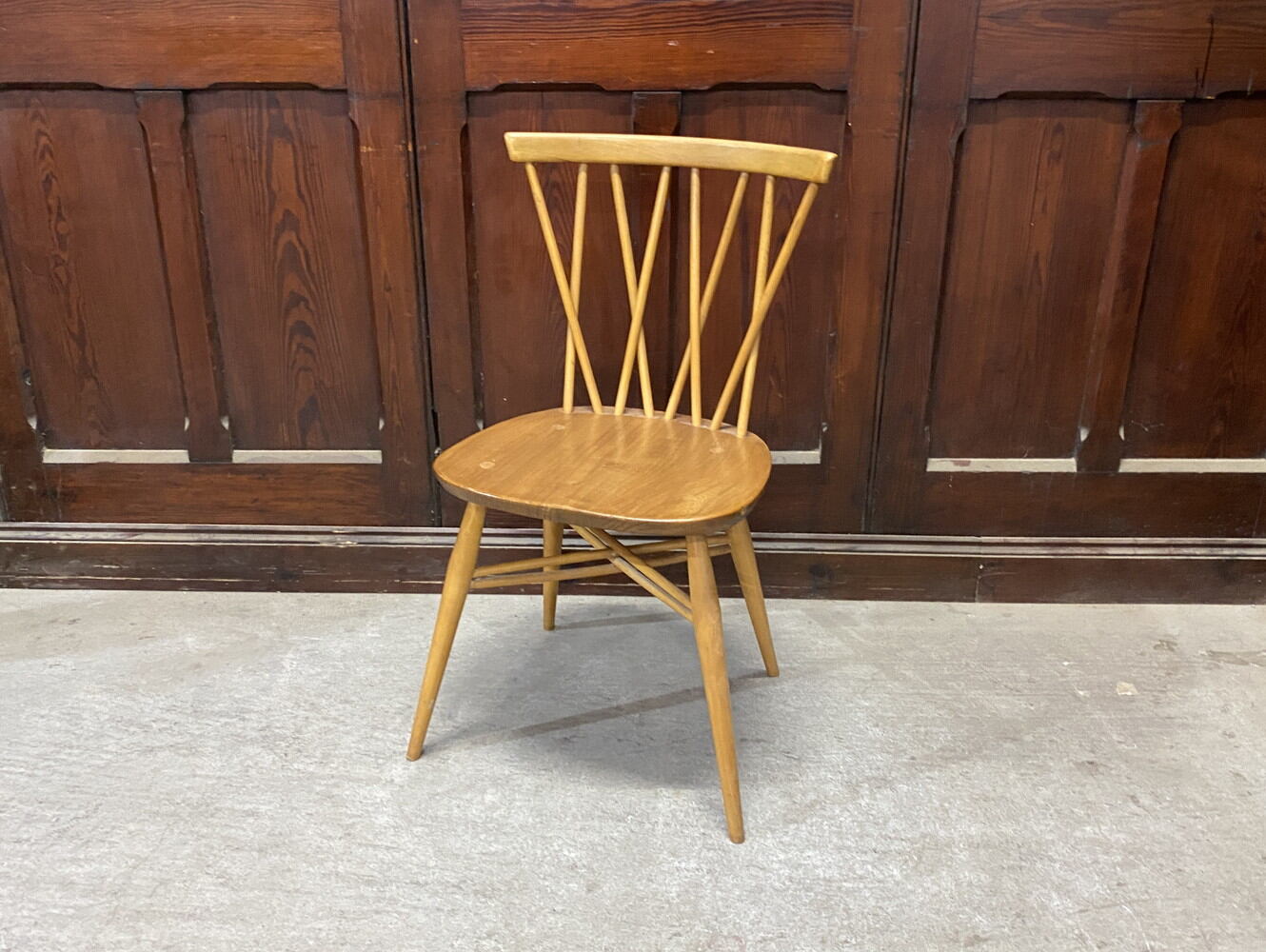 エックスバックチェア ERCOL