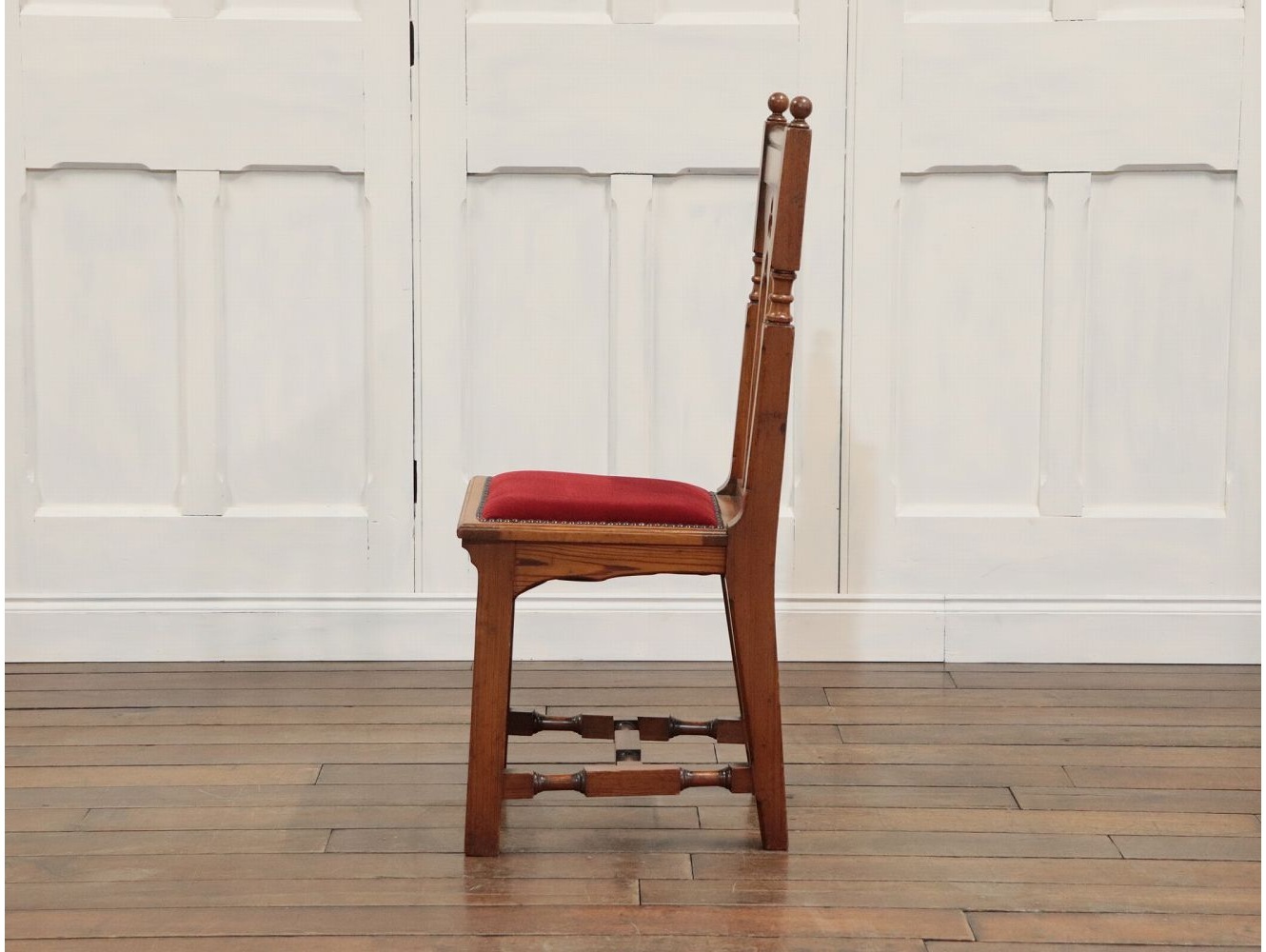 チャーチチェア