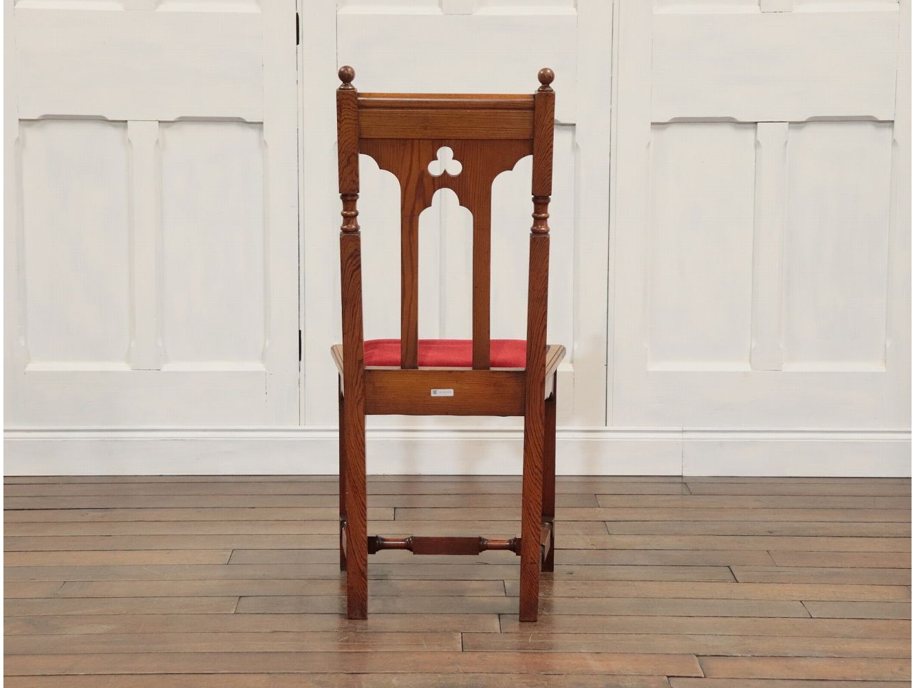 チャーチチェア