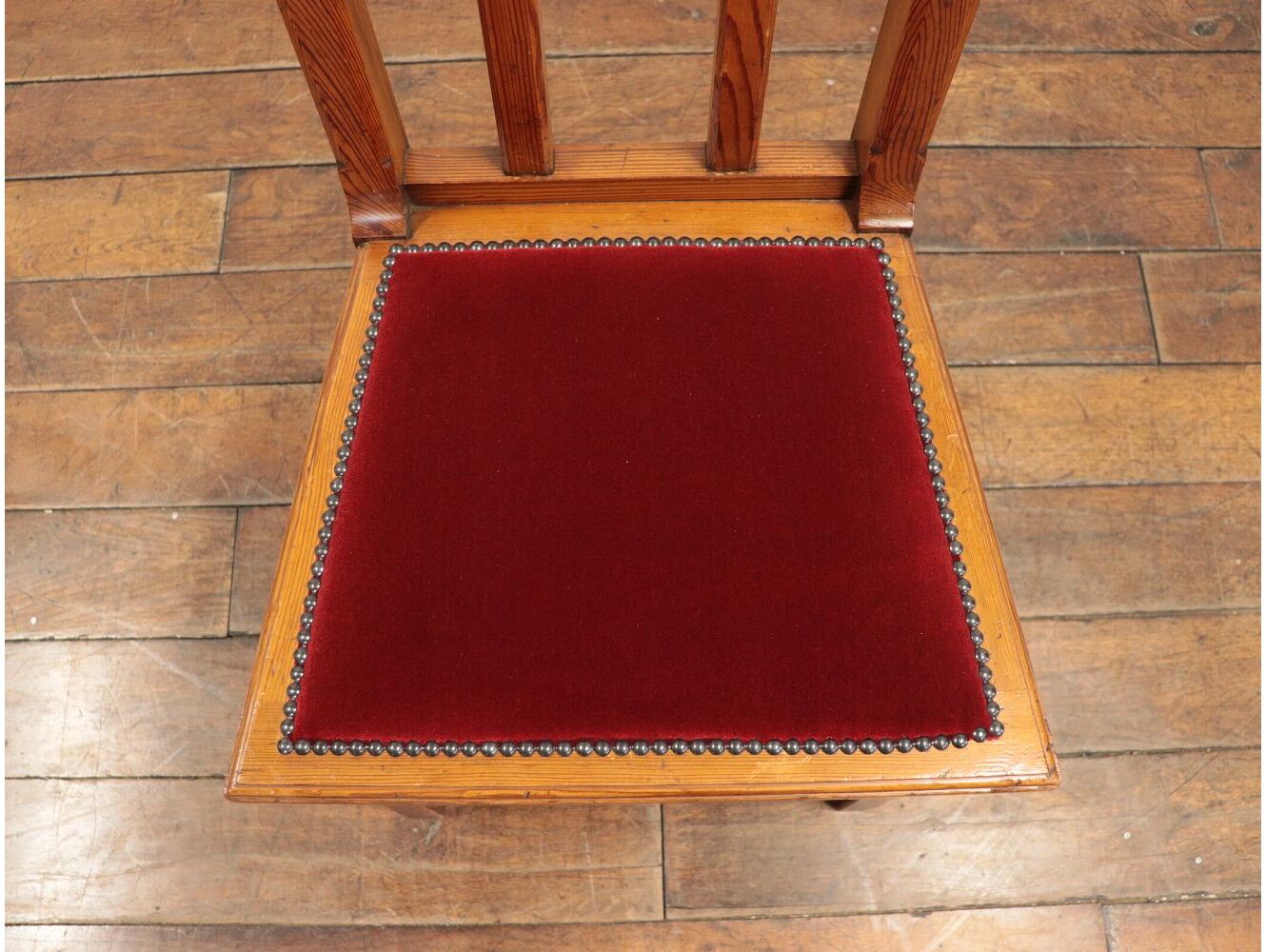 チャーチチェア