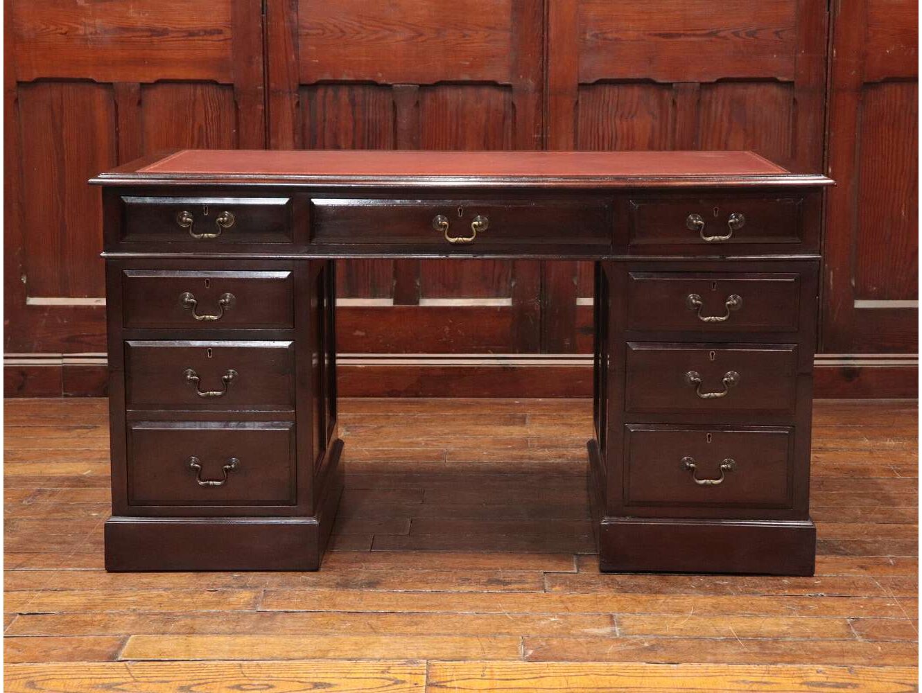 ペデスタルデスク