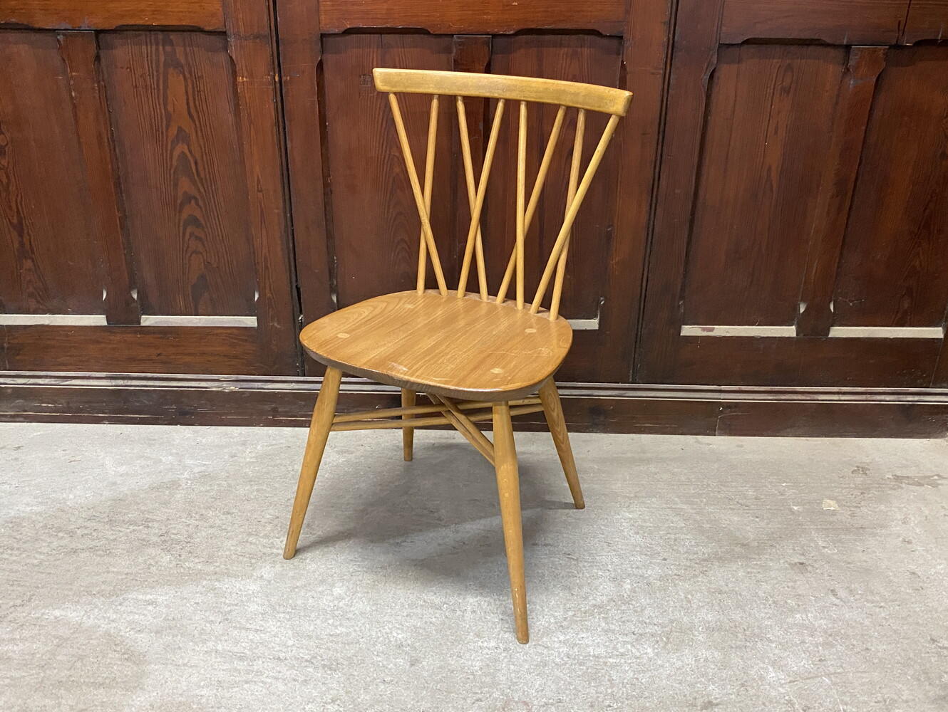 エックスバックチェア ERCOL
