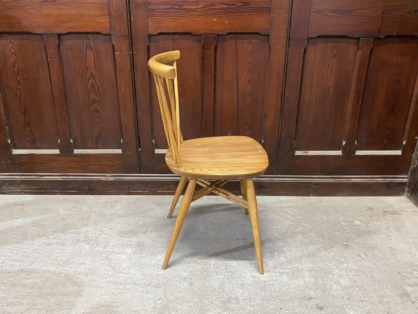 エックスバックチェア ERCOL