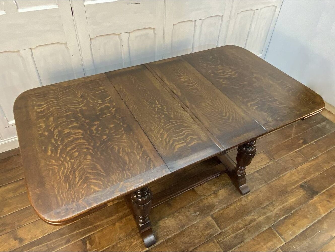 エクステンションテーブル