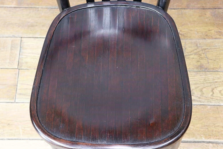 ベントウッドチェア FISCHEL