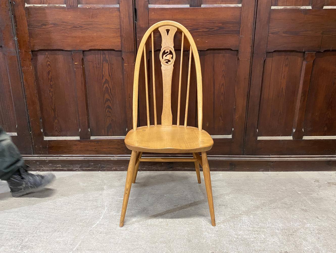 スワンバックチェア ERCOL