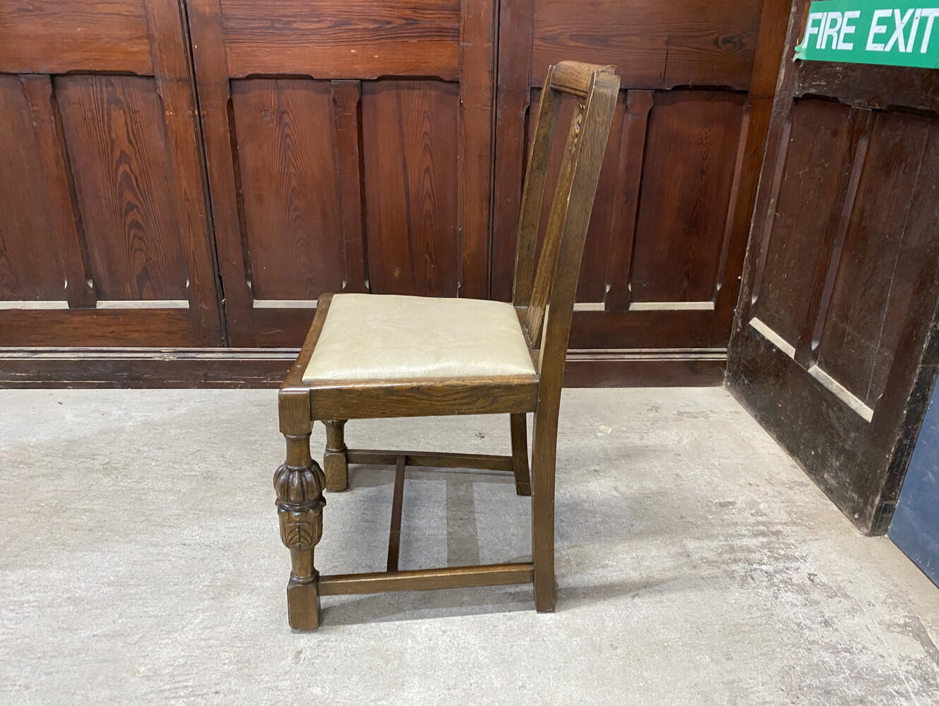 チェア4脚セット