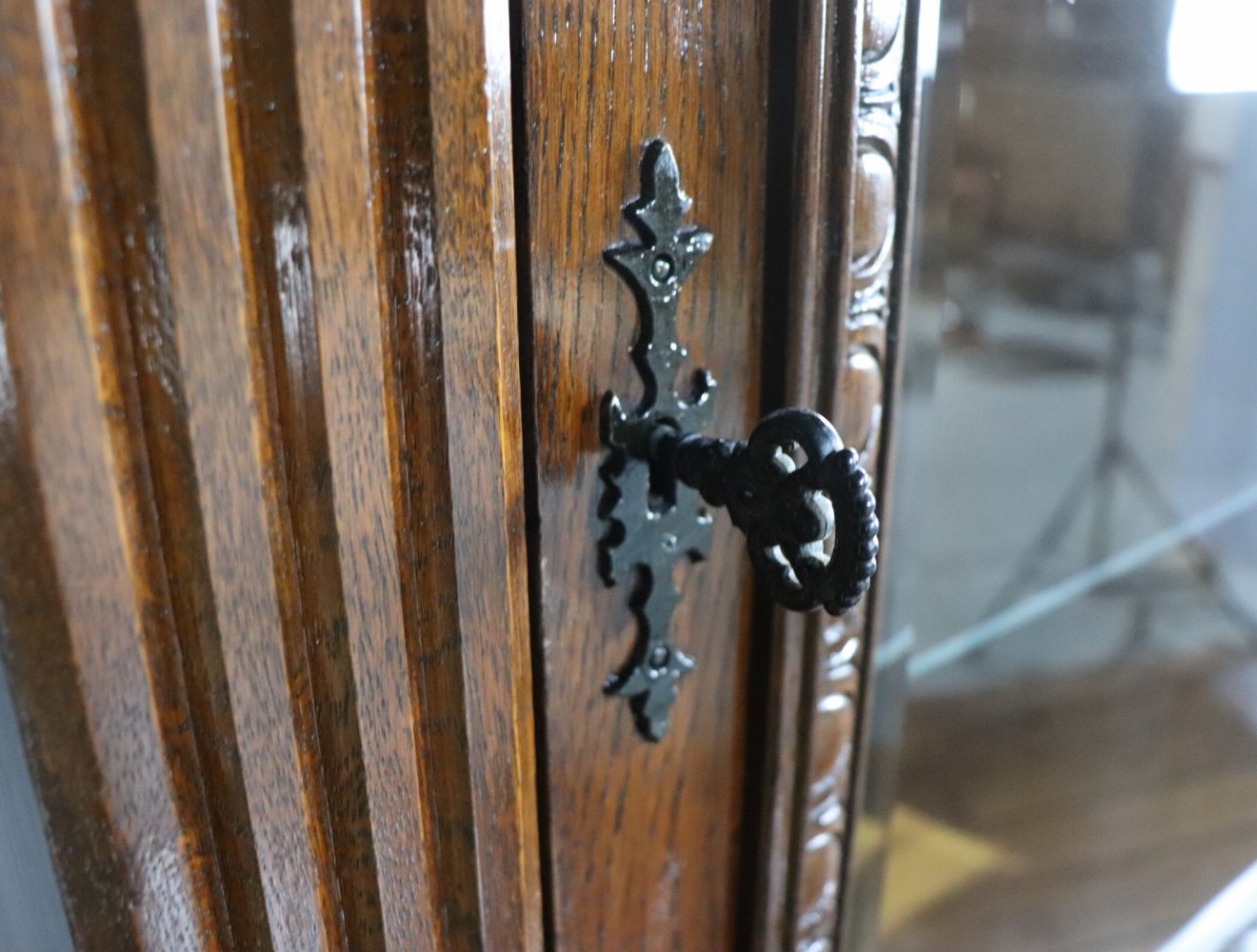 ディスプレイキャビネット