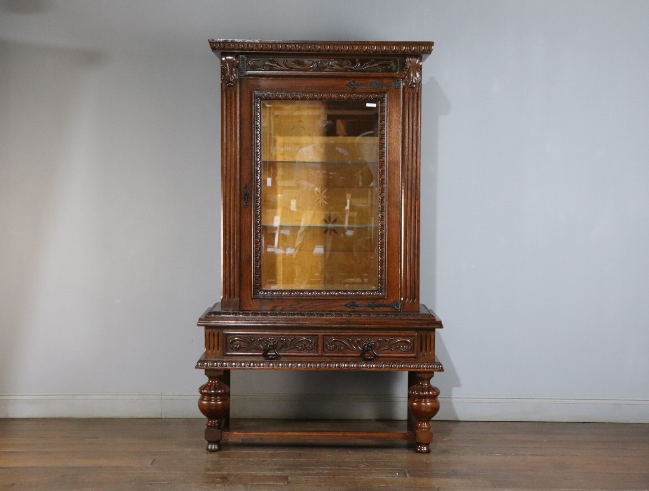 ディスプレイキャビネット