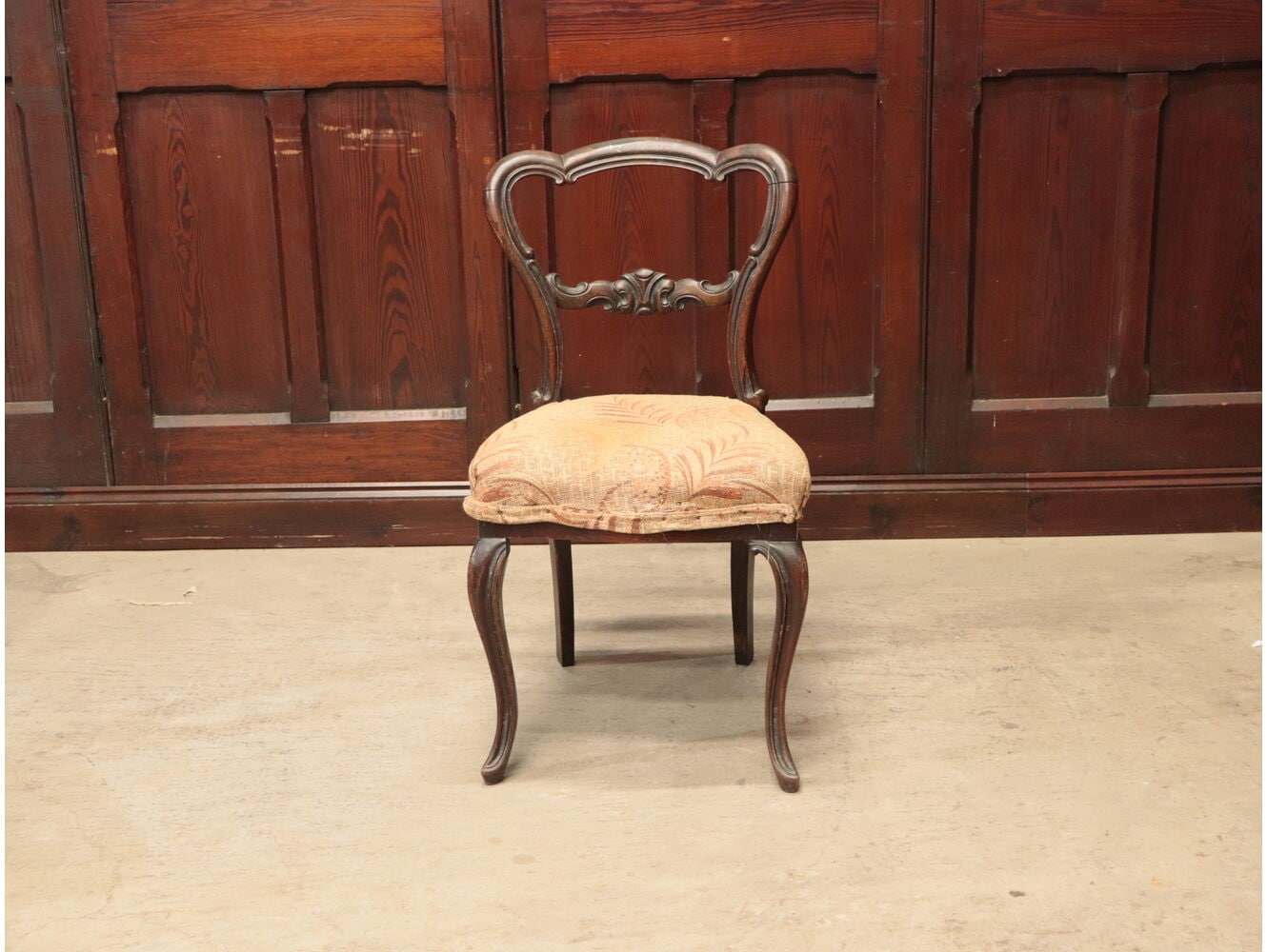 バルーンバックチェア | アンティーク家具,椅子・チェア | イギリス