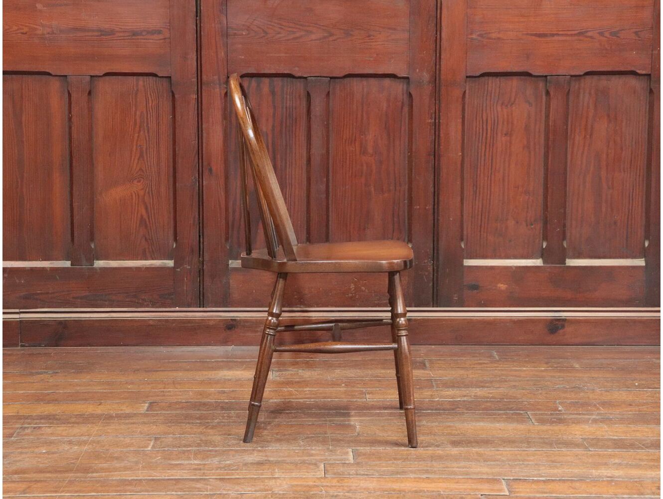 ホイールバックチェア