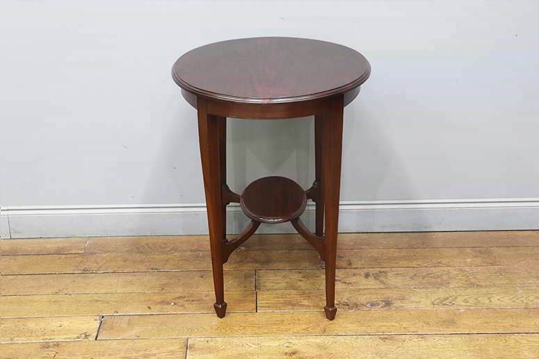 ティーテーブル